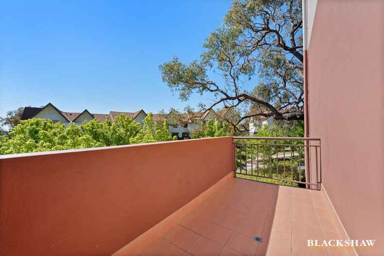 1/2 Eldridge Crescent Garran