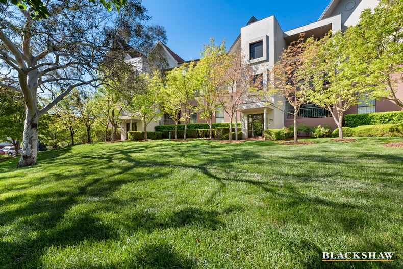 1/2 Eldridge Crescent Garran