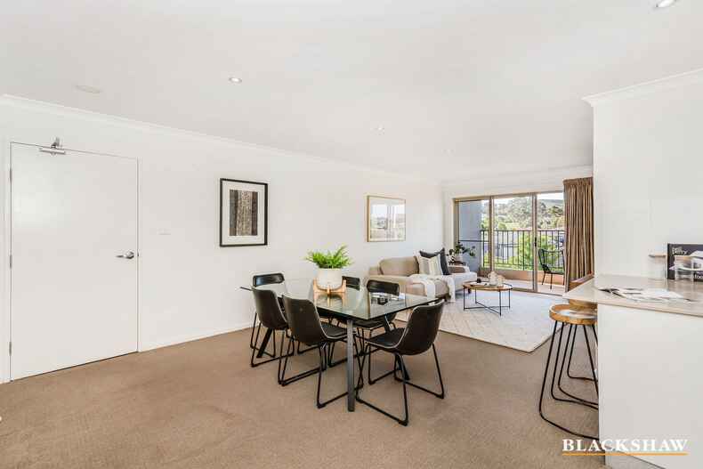 36/16 David Miller Crescent Casey 36/16 David Miller Crescent Casey