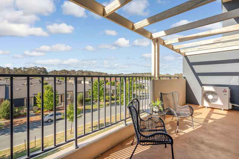 36/16 David Miller Crescent Casey 36/16 David Miller Crescent Casey