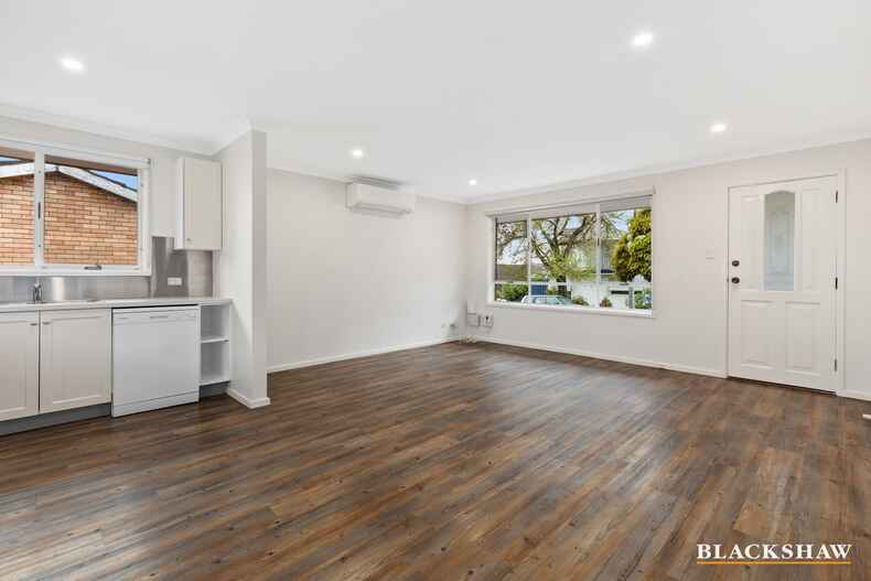 32 Christopher Crescent Queanbeyan 32 Christopher Crescent Queanbeyan