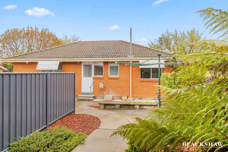 32 Christopher Crescent Queanbeyan 32 Christopher Crescent Queanbeyan