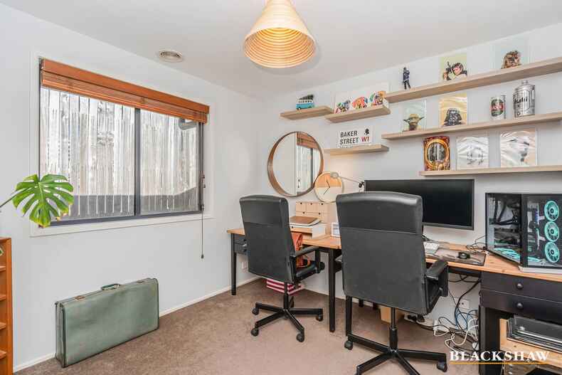 24 Harold White Avenue Coombs 24 Harold White Avenue Coombs