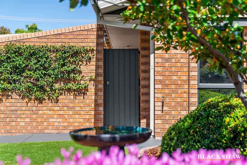 75 Summerville Crescent Florey 75 Summerville Crescent Florey