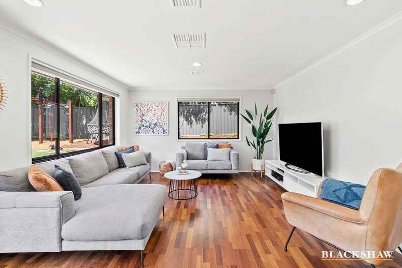 75 Summerville Crescent Florey 75 Summerville Crescent Florey