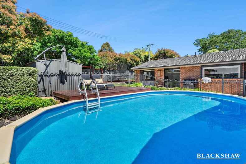 75 Summerville Crescent Florey 75 Summerville Crescent Florey