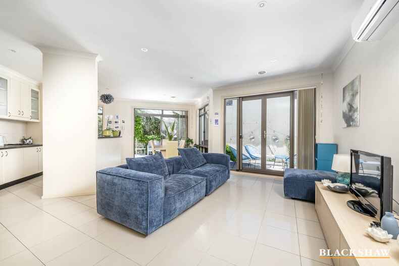 23 Frances Burke Street Gungahlin 23 Frances Burke Street Gungahlin