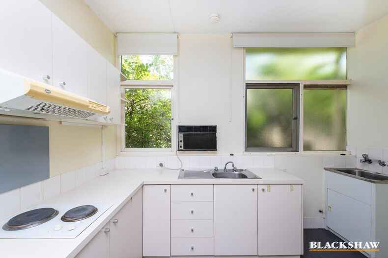 26/47 McMillan Crescent Griffith