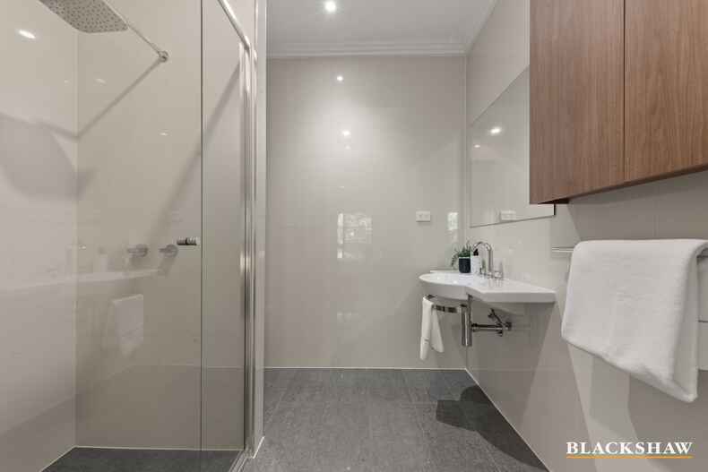 2/35 Esperance Street Red Hill 2/35 Esperance Street Red Hill