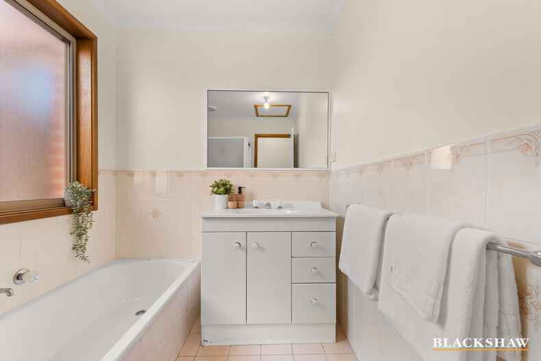 67 Alice Jackson Crescent Gilmore 67 Alice Jackson Crescent Gilmore