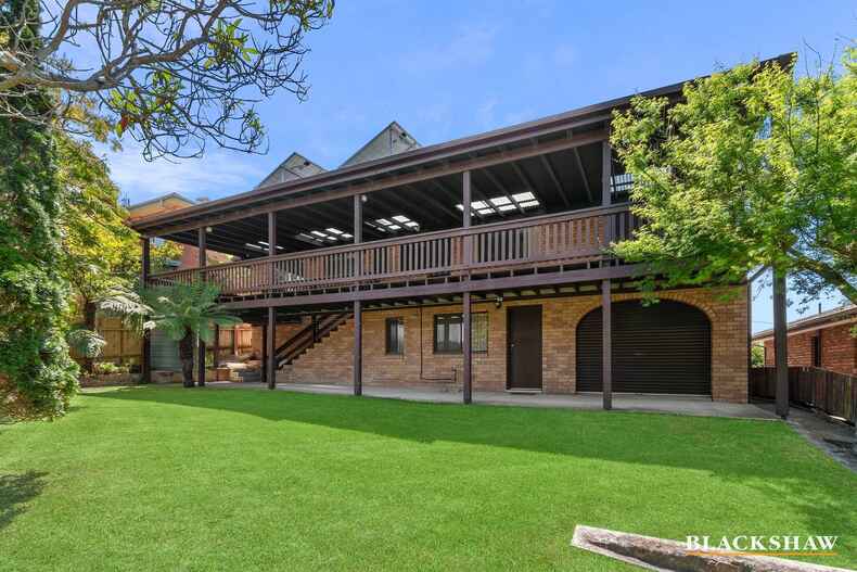 50 Cook Avenue Surf Beach