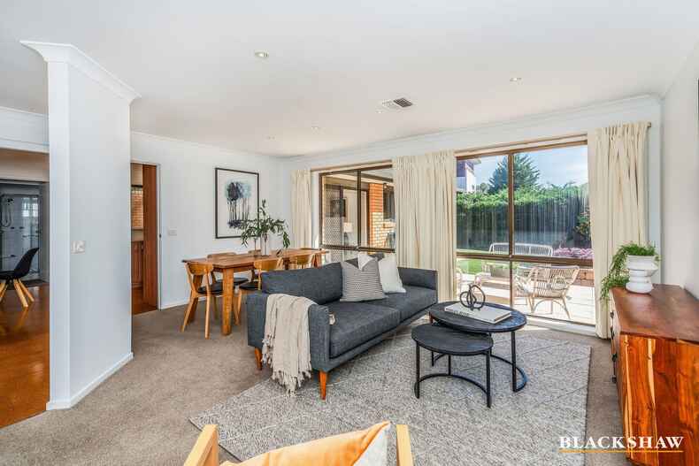 7 Bickley Close Stirling