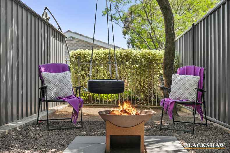 75 Summerville Crescent Florey 75 Summerville Crescent Florey