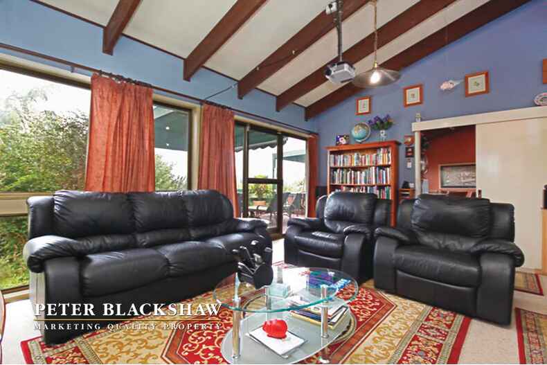 35 Castleton Crescent Gowrie 35 Castleton Crescent Gowrie
