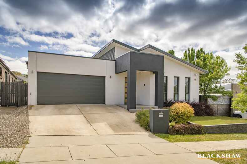 6 Pearl Gibbs Circuit Bonner