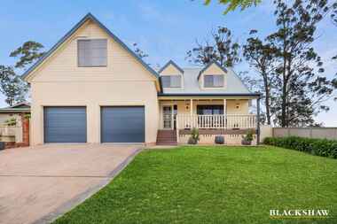 10 Poole Place Sunshine Bay