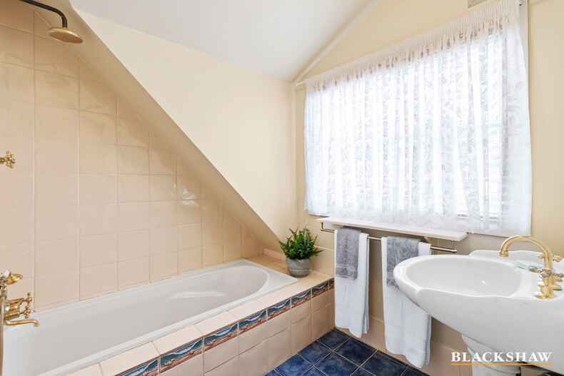 10 Poole Place Sunshine Bay 10 Poole Place Sunshine Bay