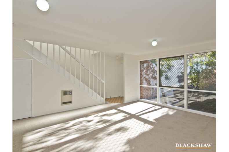 6 Moulden Court Belconnen