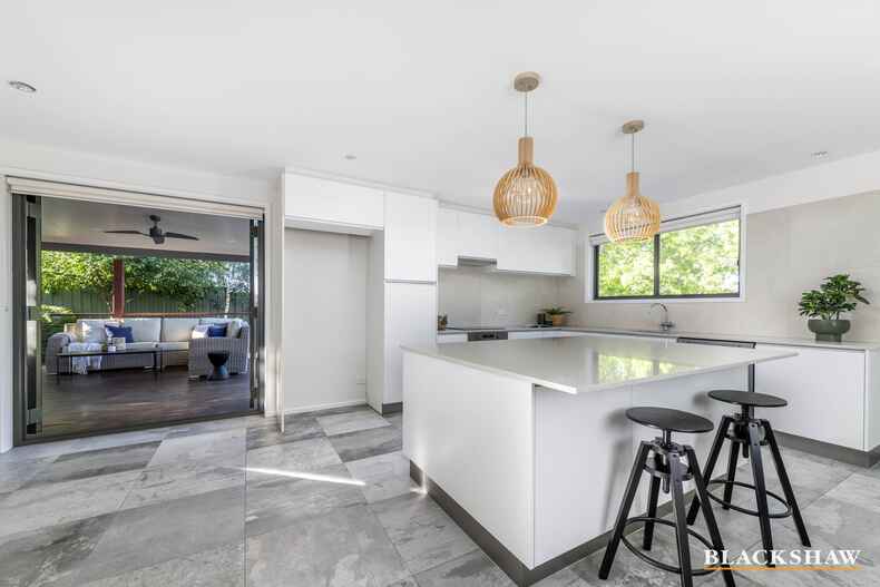 6 Crofts Place Spence 6 Crofts Place Spence