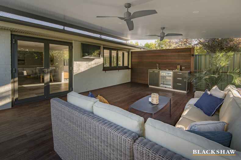 6 Crofts Place Spence 6 Crofts Place Spence