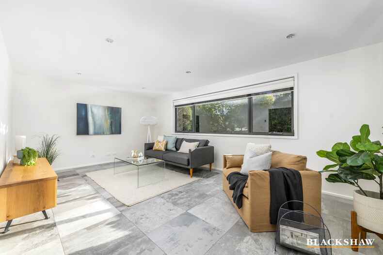 6 Crofts Place Spence 6 Crofts Place Spence