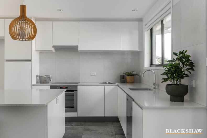 6 Crofts Place Spence 6 Crofts Place Spence