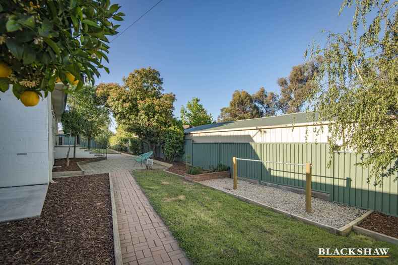 6 Crofts Place Spence 6 Crofts Place Spence