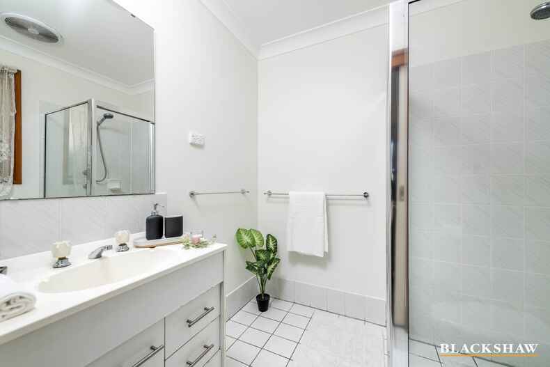 24 Kneebone Street Bonython 24 Kneebone Street Bonython