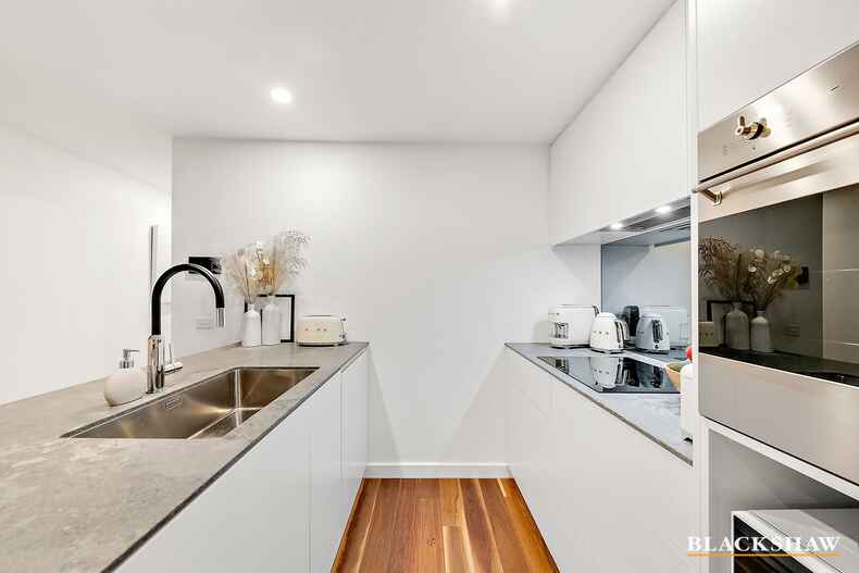 506/4 Anzac Park Campbell