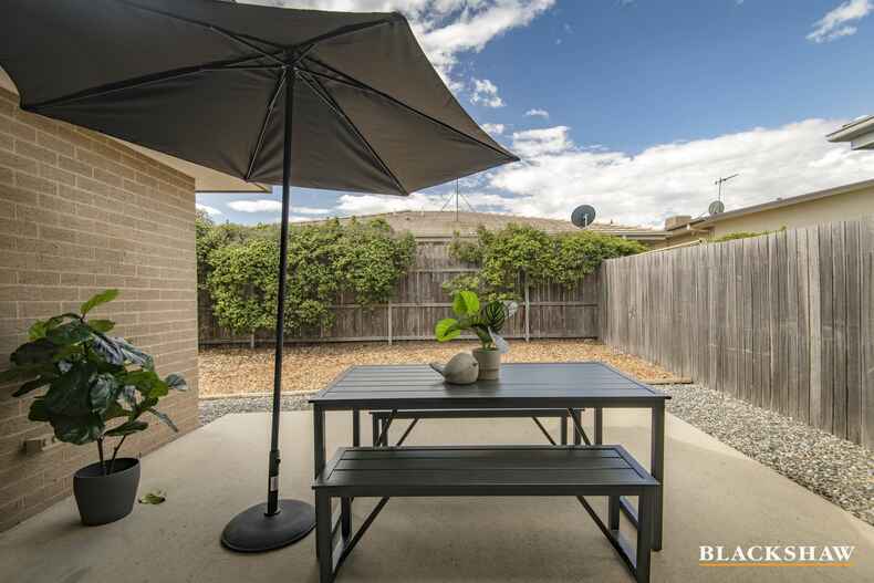 9 Horneville Street Forde 9 Horneville Street Forde