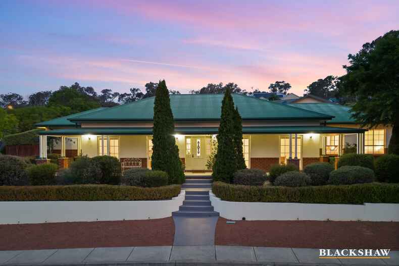 2 Copperfield Place Jerrabomberra