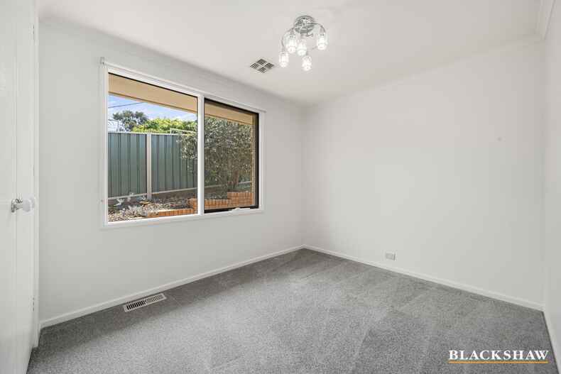 2 Greig Place Macgregor 2 Greig Place Macgregor