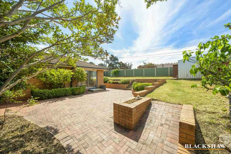 2 Greig Place Macgregor 2 Greig Place Macgregor