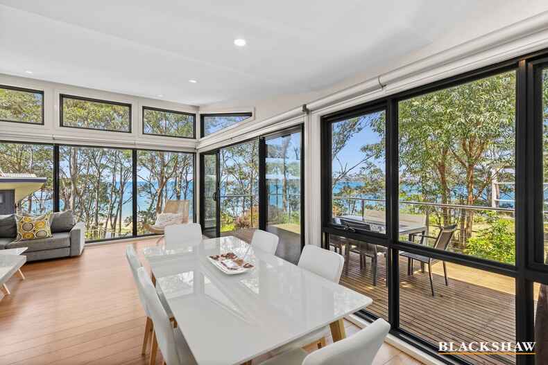 8 Karana Close Long Beach 8 Karana Close Long Beach