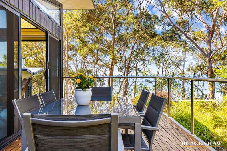 8 Karana Close Long Beach 8 Karana Close Long Beach