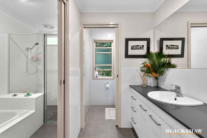 13 Tranquil Bay Place Rosedale