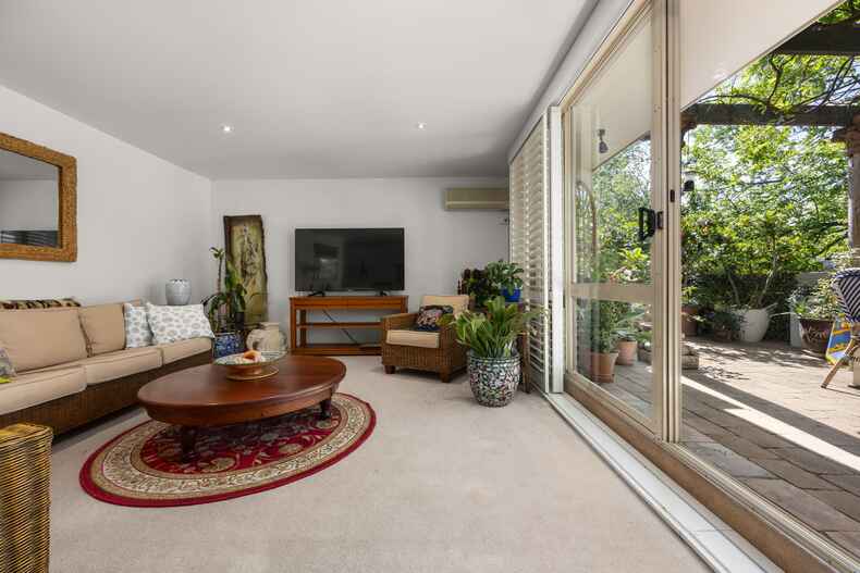 11/26 Macquarie Street Barton 11/26 Macquarie Street Barton