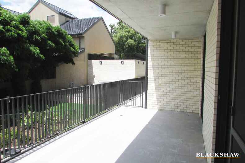 2/27 Moore Street Turner