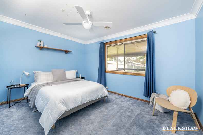 15 Cawthorn Crescent Evatt 15 Cawthorn Crescent Evatt