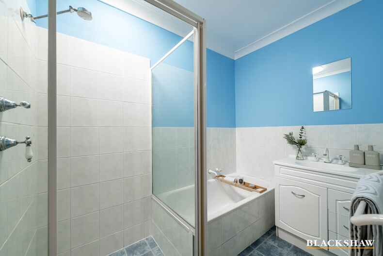 15 Cawthorn Crescent Evatt 15 Cawthorn Crescent Evatt