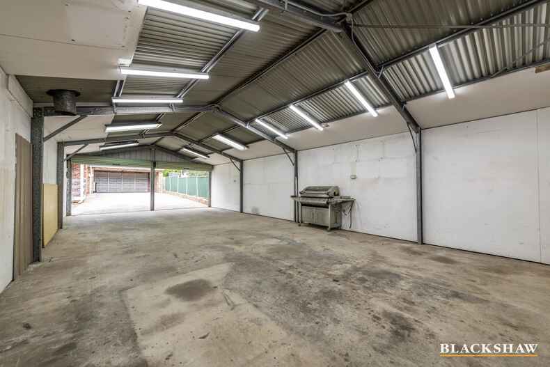 15 Cawthorn Crescent Evatt 15 Cawthorn Crescent Evatt