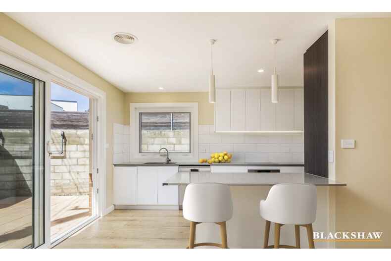 2/215 La Perouse Street Red Hill 2/215 La Perouse Street Red Hill