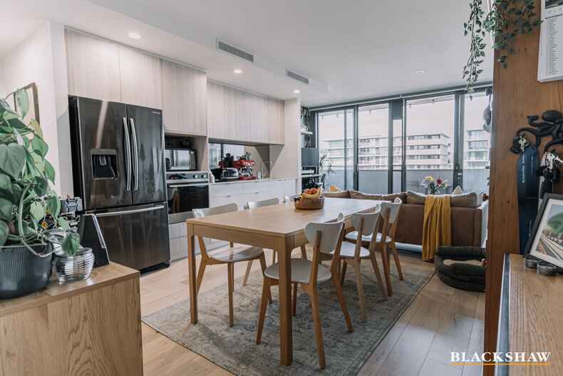 521/253 Northbourne Avenue Lyneham