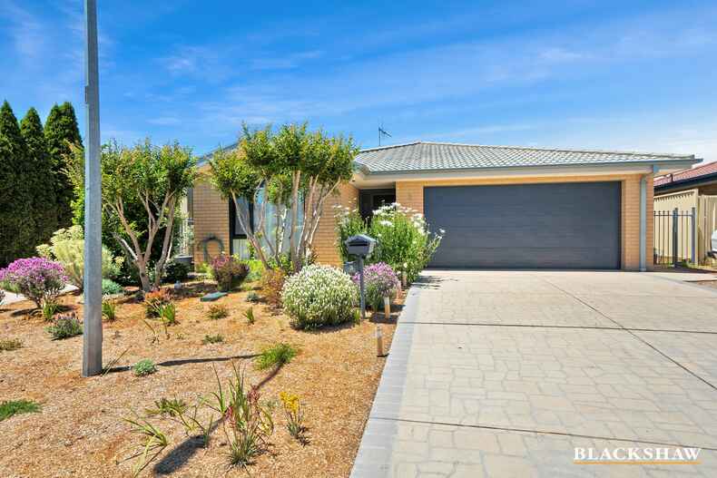 3 Ikara Close Dunlop 3 Ikara Close Dunlop