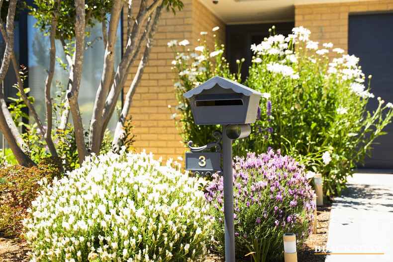 3 Ikara Close Dunlop 3 Ikara Close Dunlop