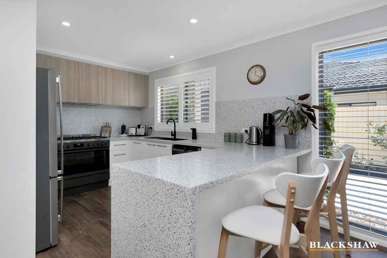 3 Ikara Close Dunlop 3 Ikara Close Dunlop