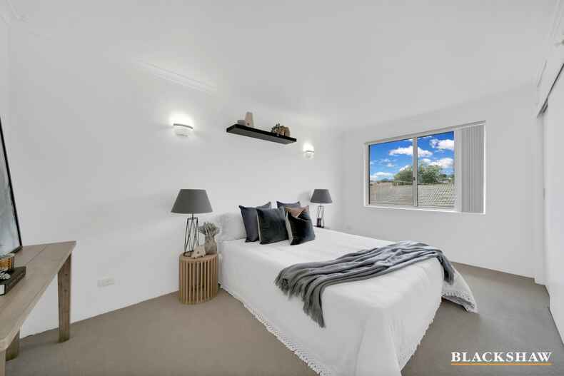 13/2 Booth Street Queanbeyan East