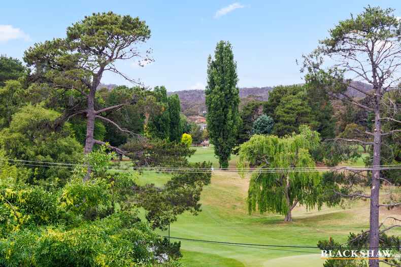 13/2 Booth Street Queanbeyan East