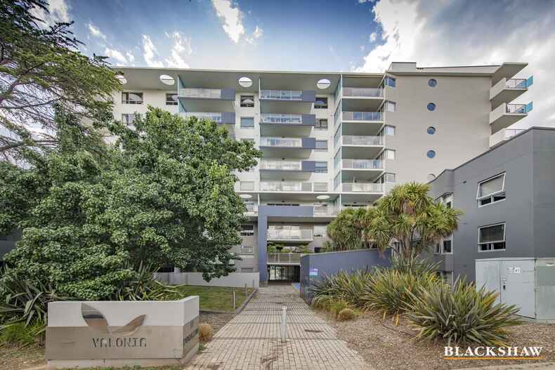 808/17 Dooring Street Braddon