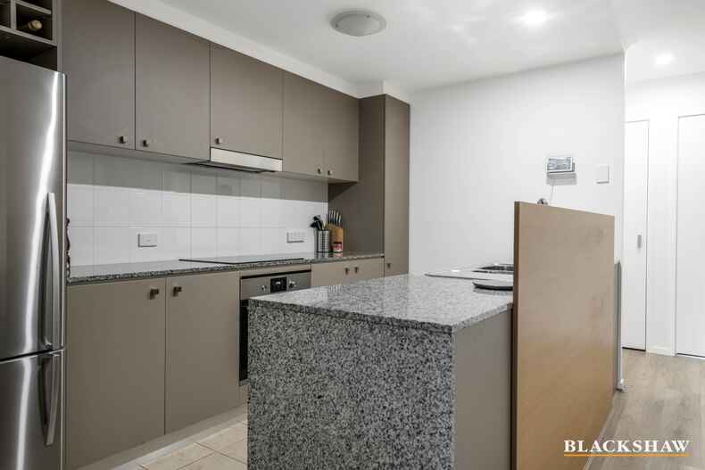 808/17 Dooring Street Braddon